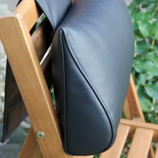 Leather neck pillow "Nekkussen" with weight